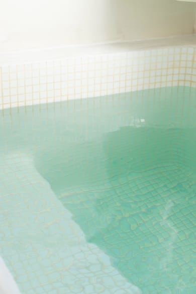 Honeymoon Suite with indoor Jacuzzi