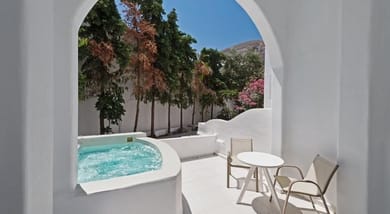 Senior Suite with outdoor jetted tub