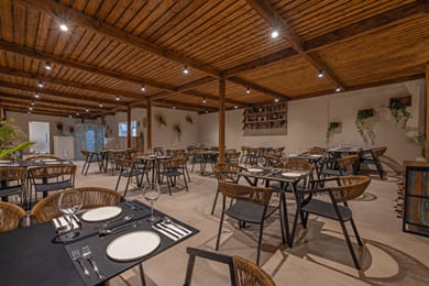 Cabana Blu Lifestyle Boutique Hotel & Suites - Image 6