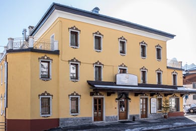 Cador Hotel - Image 2