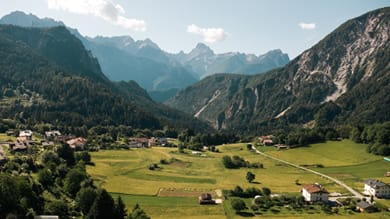Cador Hotel - Image 2