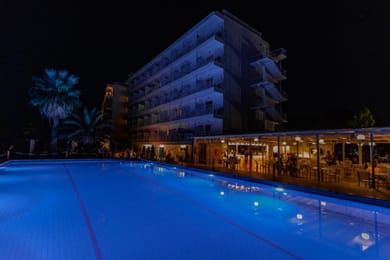 Calamos Beach Hotel - Image 3