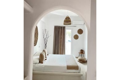 Deluxe Room with Balcony Mountain View