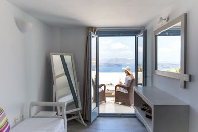 Caldera Romantica Hotel - Image 5