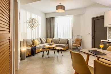 One Bedroom Apartment Shared Pool Limited Sea View