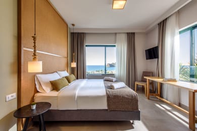 One Bedroom Apartment Sea View