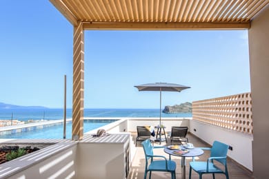 Superior Studio Sea View with Private Pool