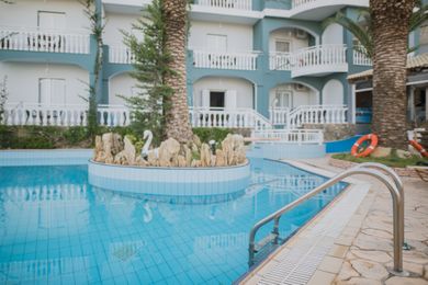 Zante Calinica Hotel - Image 2