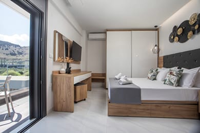 Calma Luxury Villas - Image 2