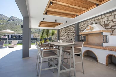 Calma Luxury Villas - Image 4