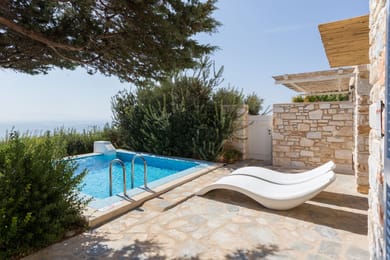 Deluxe Suite with Sea View & Private Pool