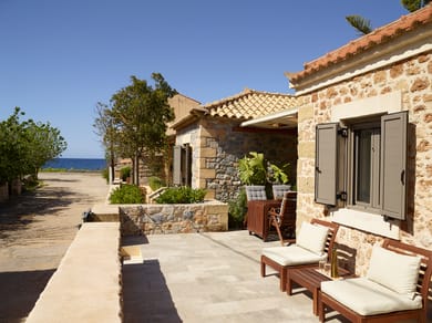 Calme Suites Mani - Image 4