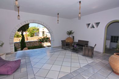 Camara Hotel Naxos - Image 6