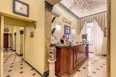 Cambridge Hotel Rome - Image 5