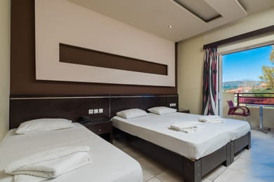 Canadian Hotel Zakynthos - Image 6