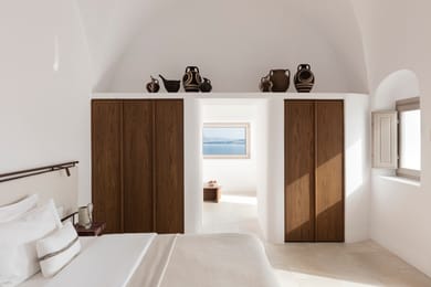 River Pool Suite Caldera Sea View
