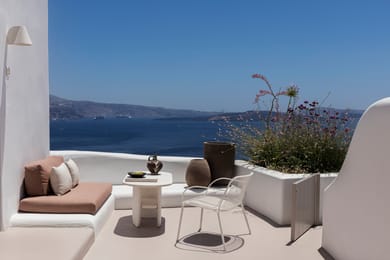 River Pool Suite Caldera Sea View