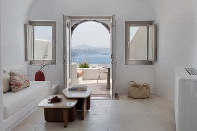 Superior Suite Plunge Pool Caldera Sea View