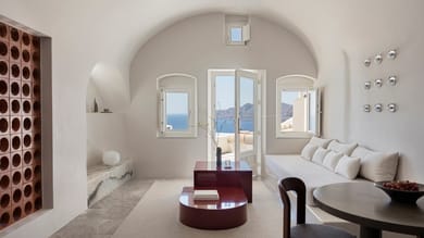 Infinity Pool Suite Caldera Sea View
