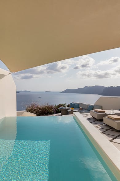 Royal Pool Suite