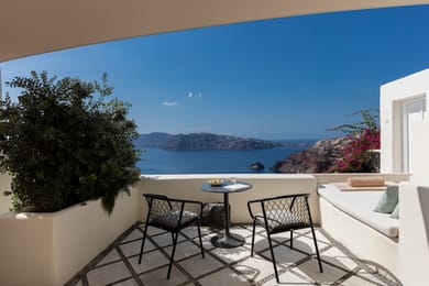 River Pool Suite Caldera Sea View