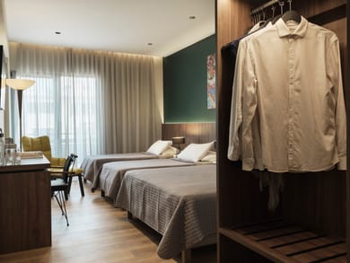 Superior Family Room with City View