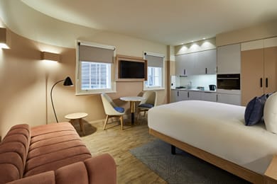 master Cannon London - Image 6