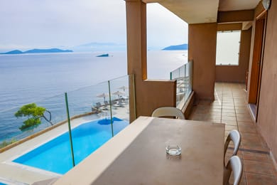 Two-Bedroom Suite Sea View