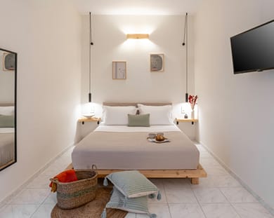 Capella Skiathos Town - Image 2