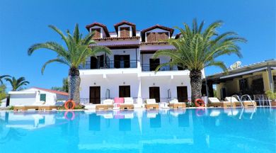 Captains Studios And Apartments Corfu 