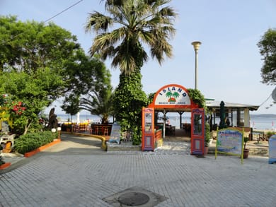 Captain Beach Boutique Apartments - Image 4