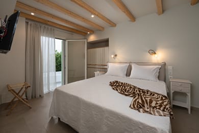 Superior Suite (704)