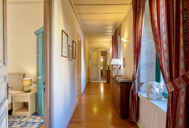 Castello Villa Daphnes - Image 2