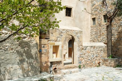 Dorovinis Monemvasia Castlehouses - Image 5
