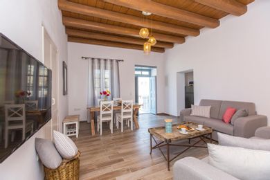 Superior Two Bedroom Apartment with Balcony and Sea View