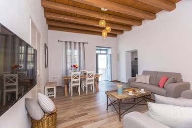 Two Apartments with Sea and Castle View Balcony (5-8 people)