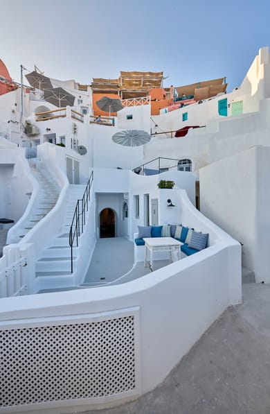 Cave Suite Oia