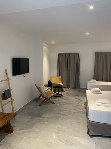 Deluxe Triple Room