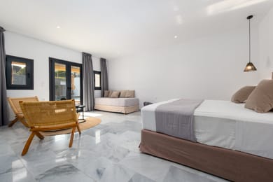 Deluxe Triple Room