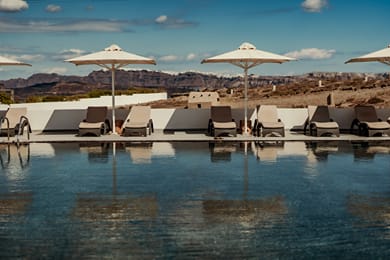 Serenita Luxury Suites - Image 6