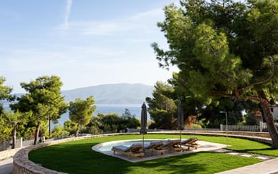 Cavos Boutique Homes - Image 3