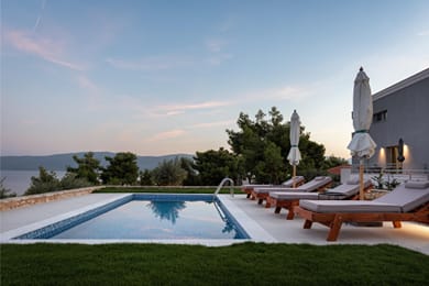 Cavos Boutique Homes - Image 4