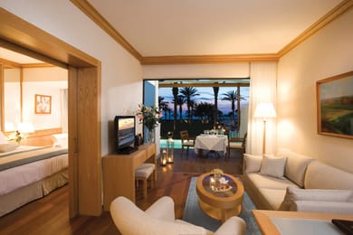 Executive One Bedroom Suite Sea View with Private Pool