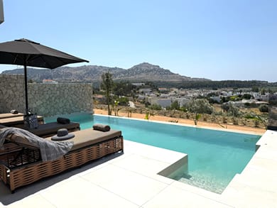 Celeste Luxury Villas - Image 5