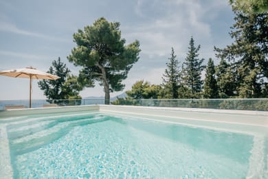 Deluxe Family Bungalow with Private Pool Sea & Mouse Island View