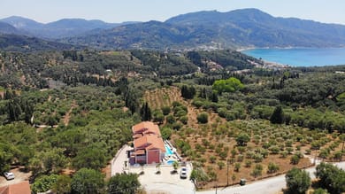 2 Bedroom | Chrinos Apt | Agios Georgios Pagoi