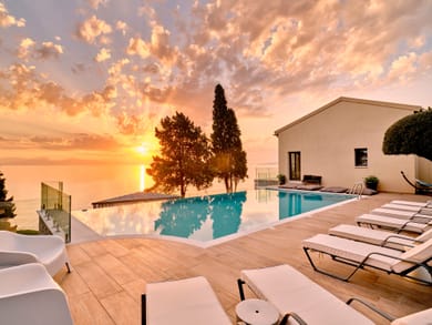 7 Bedrooms | Villa Perfect Glorioza | Perama