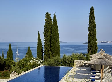 6 Bedrooms | Villa Perfect Cardinal | Kommeno