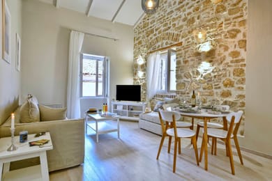 2 Bedrooms | Apt Perfect Poppy | Corfu Town