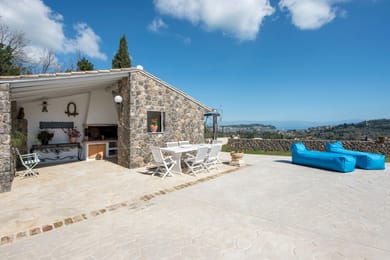 6 Bedrooms | Villa Perfect Lavender | Viros